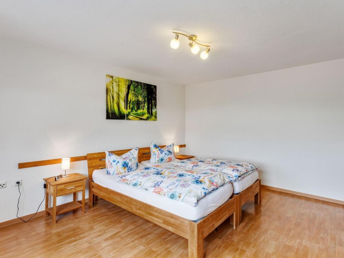 Beautiful Holiday Home Ideal For Hikers Kleinlangenfeld Ngoại thất bức ảnh
